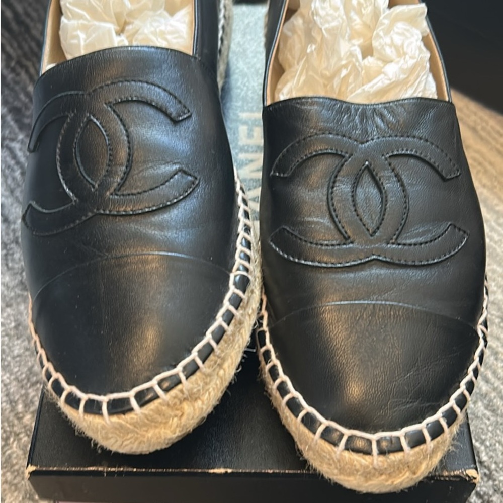 CHANEL Black Leather Espadrilles with CC Logo - Size 42